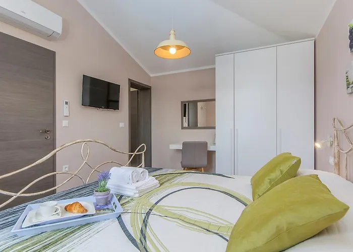 Contessa Villa Porec