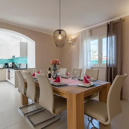 Contessa Villa Porec