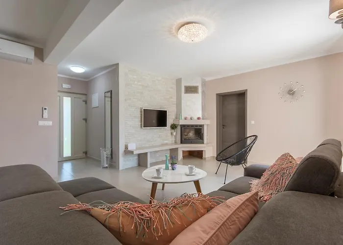 Contessa * 波雷奇