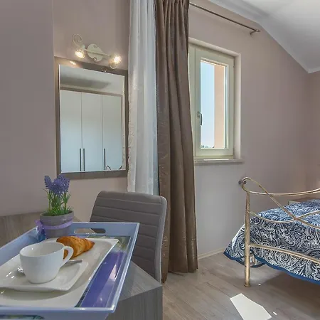 Contessa Villa Porec