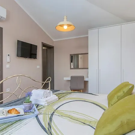 Contessa Villa Porec